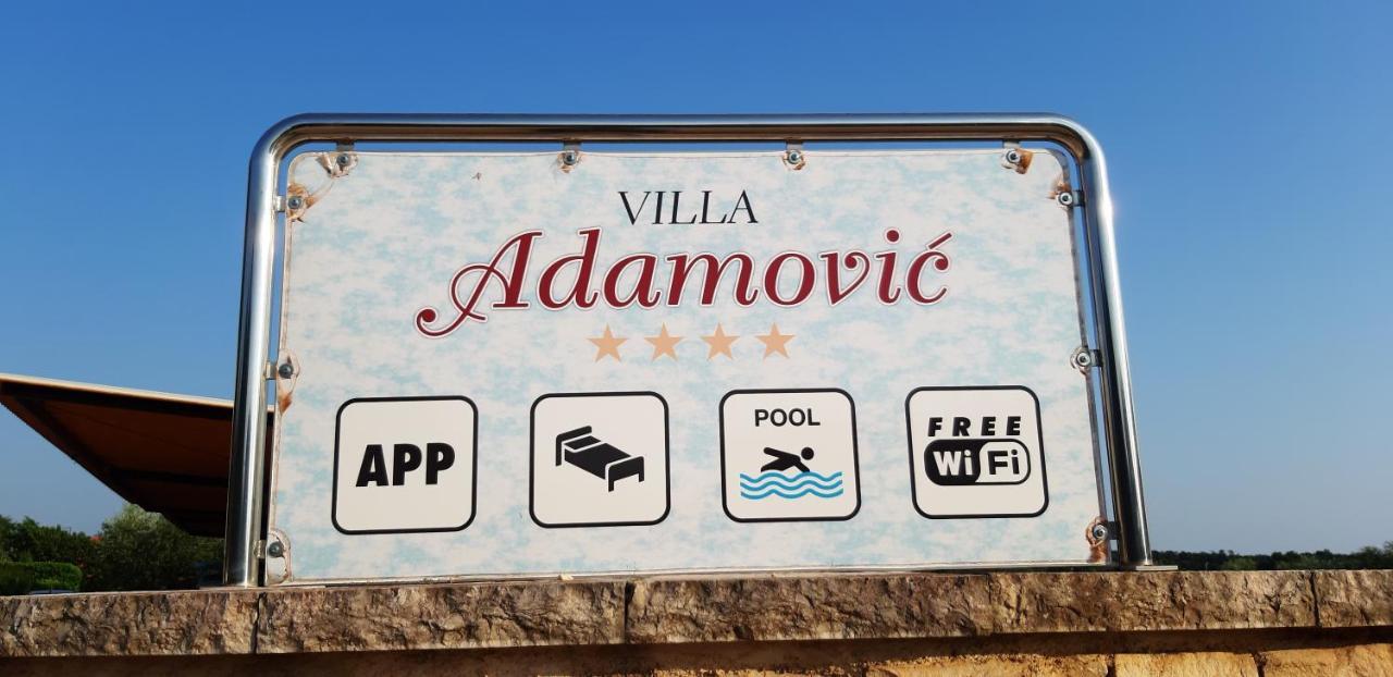 Apartments & Rooms Villa Adamovic Umag Eksteriør bilde