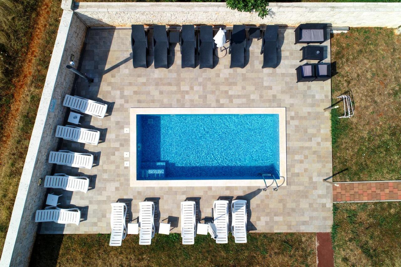 Apartments & Rooms Villa Adamovic Umag Eksteriør bilde